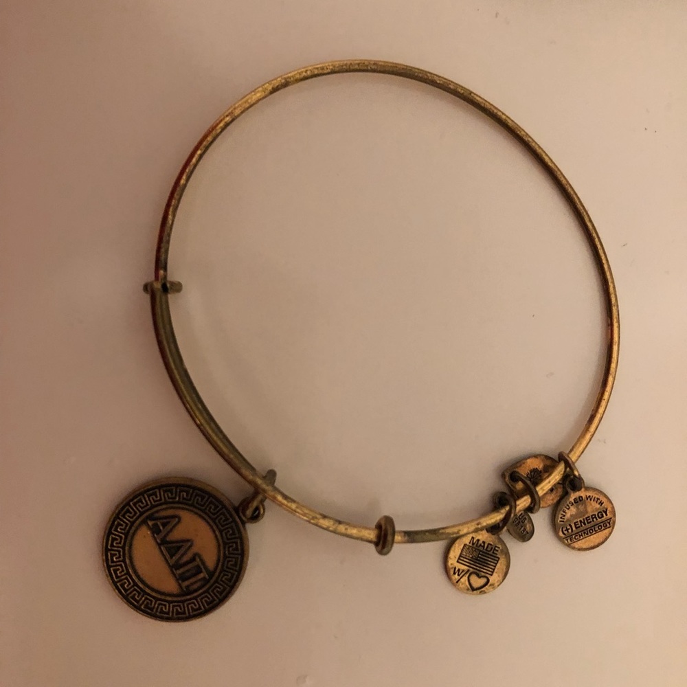 Alpha Delta Pi Alex and Ani